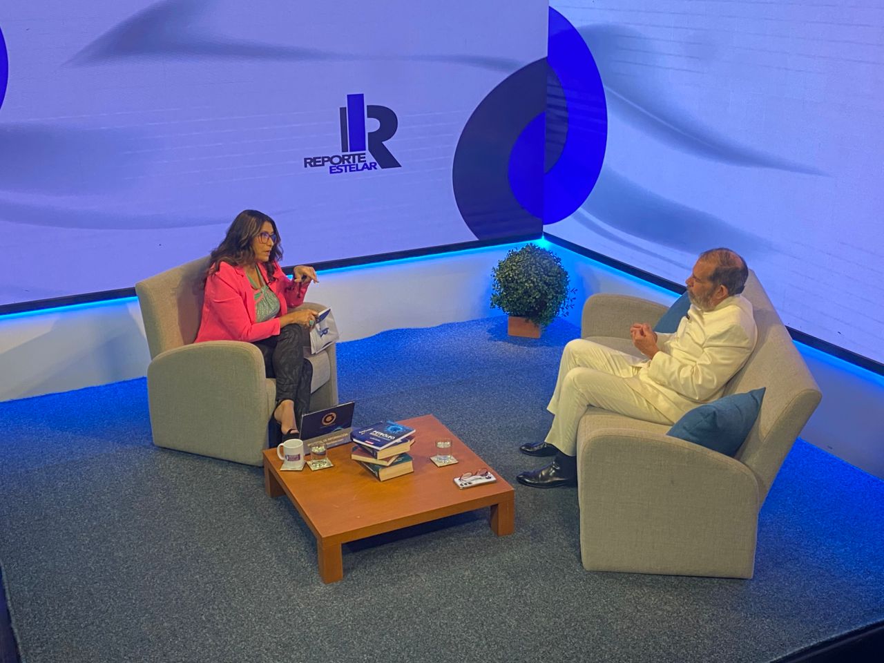 eec0a7d9-d73c-4a87-a835-734e90040e74