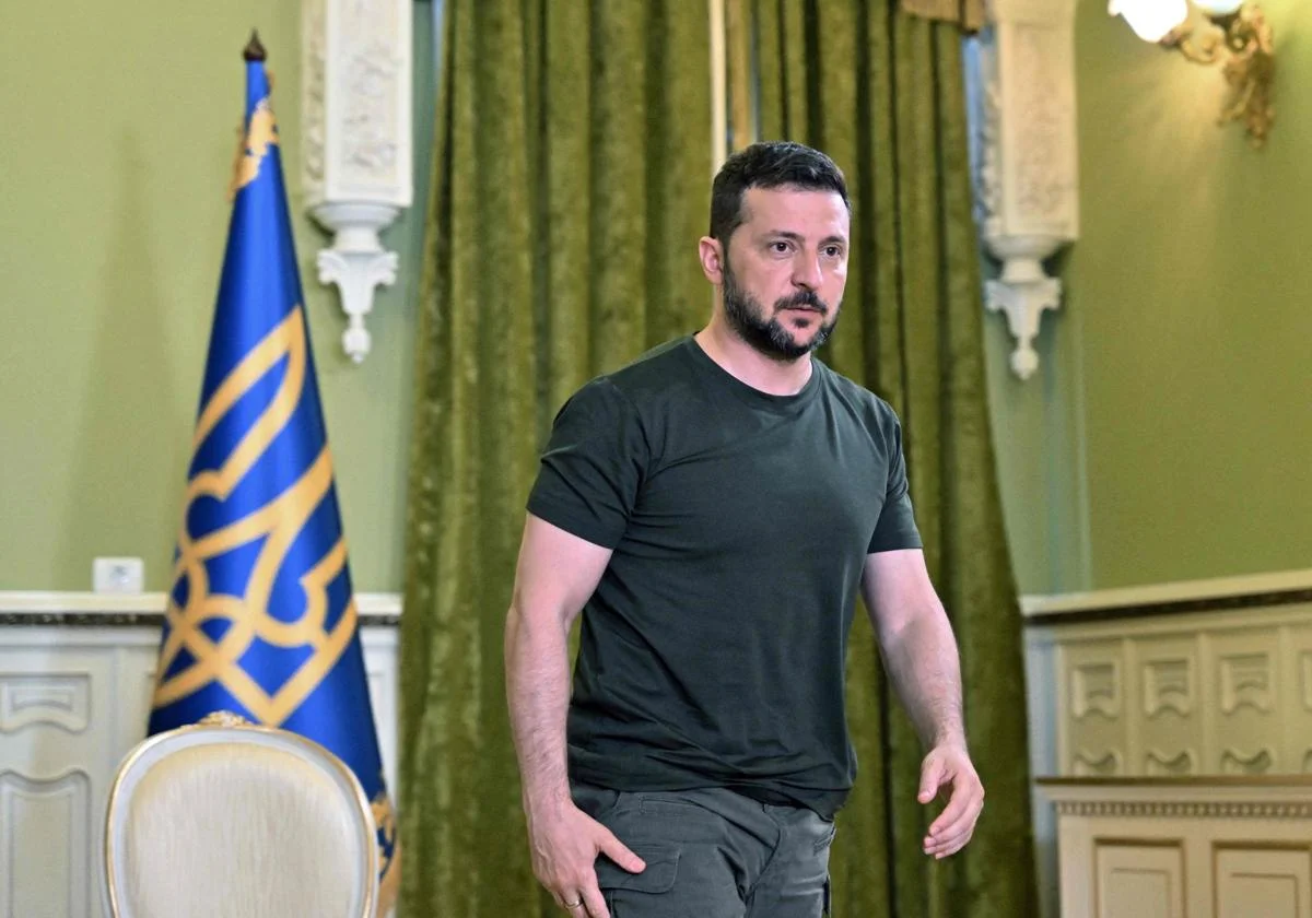 zelenski-kHJC-U7070623247gYE-1200x840@diario_abc