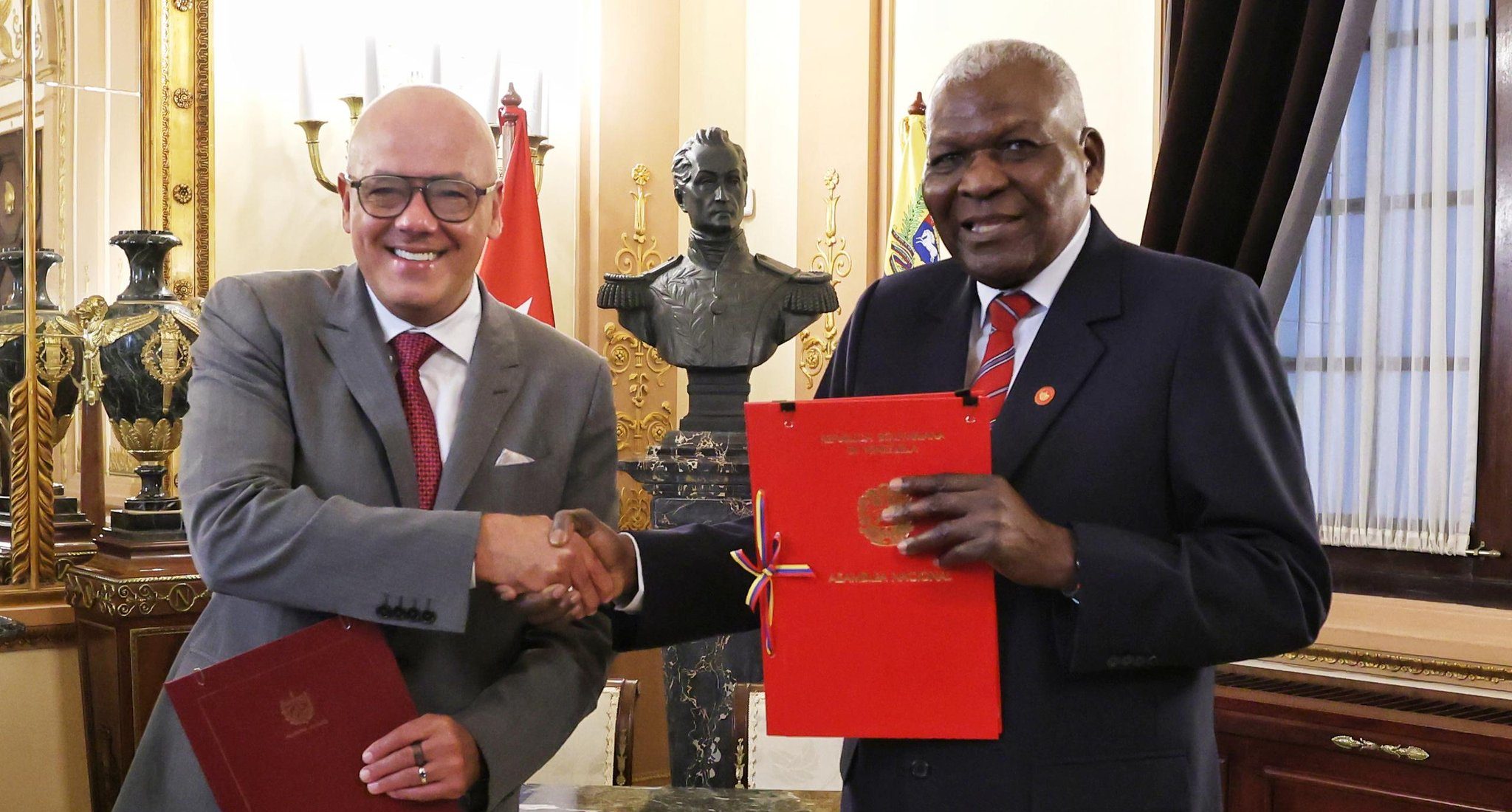 Jorge Rodríguez y el presidente de la Asamblea Nacional de Cuba 17022025