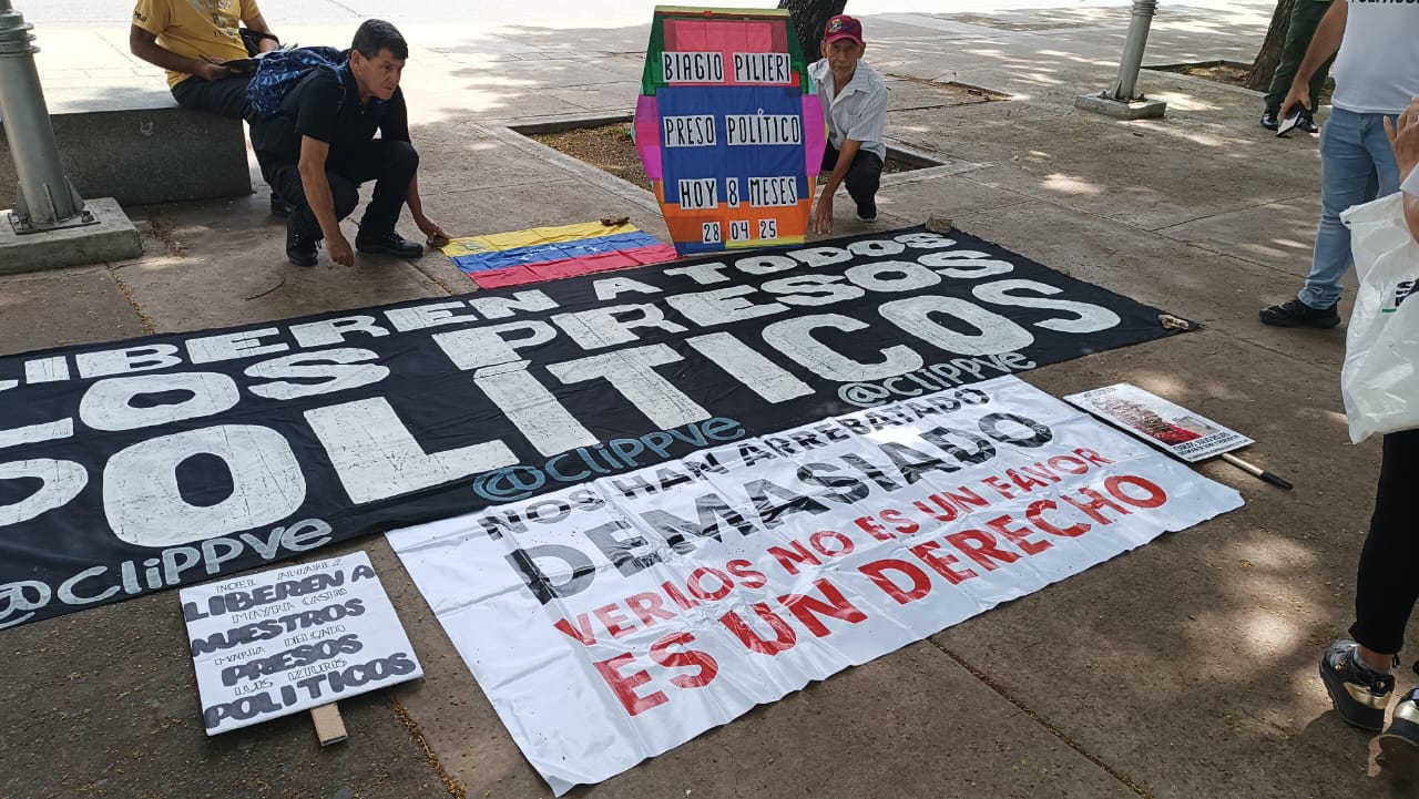 Familiares de presos políticos