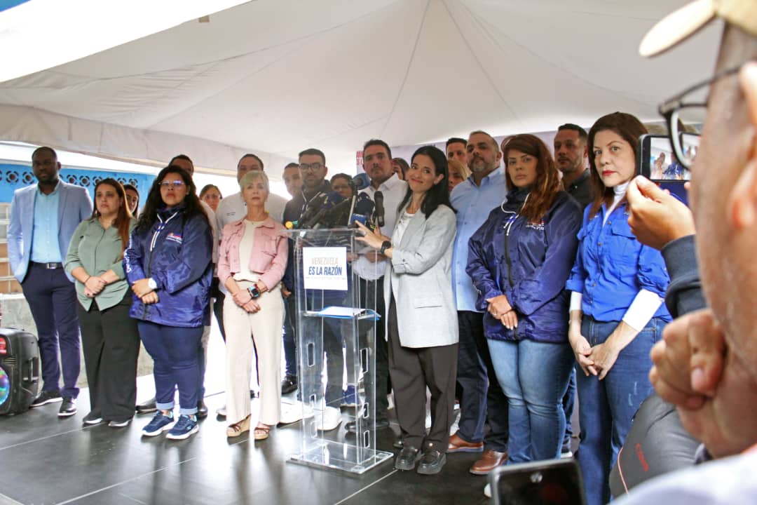 e7367663-3015-4d62-a896-bc946daed065