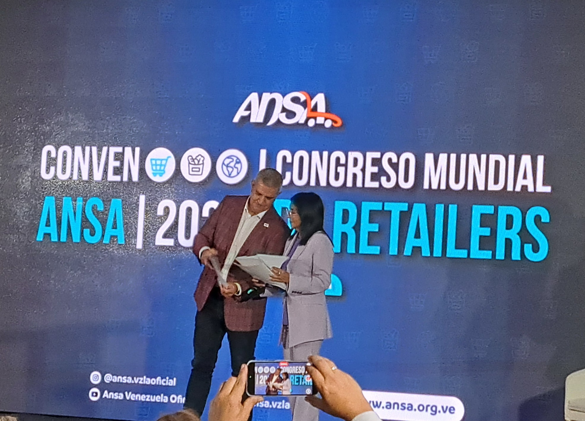 ANSA entrega propuesta a Vicepresidencia Venezuela