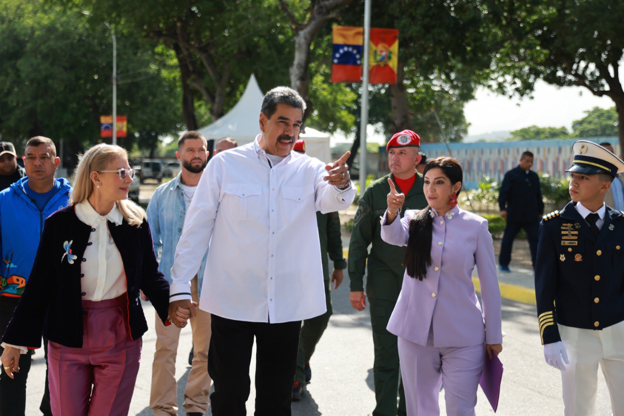 Nicolás Maduro, Cilia Flores y Joana Sánchez