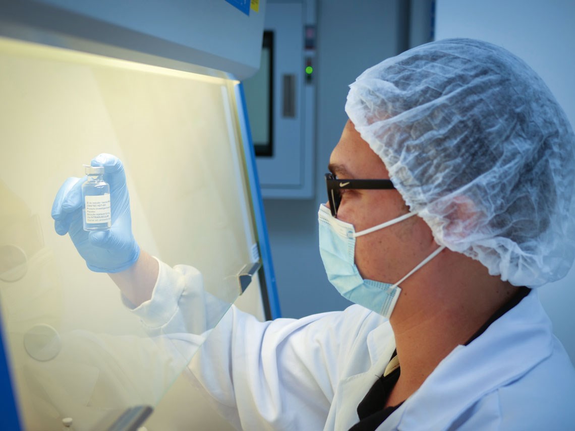 040-043_covid_321-1-1140