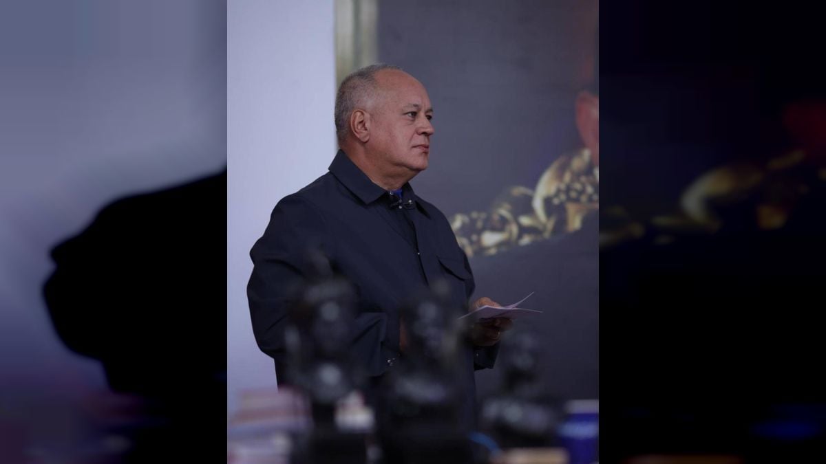 con-el-mazo-dando-535