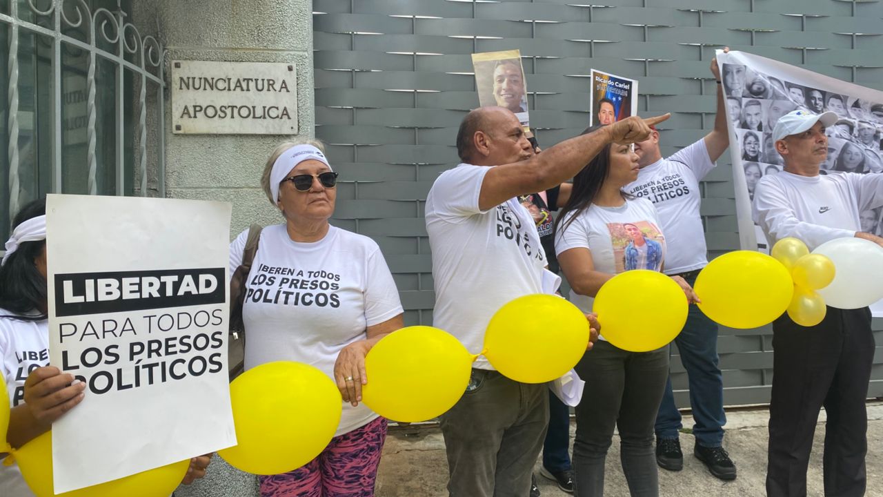 Libertad para los presos políticos, Nunciatura Apostólica. Comité por la libertad de los presos políticos