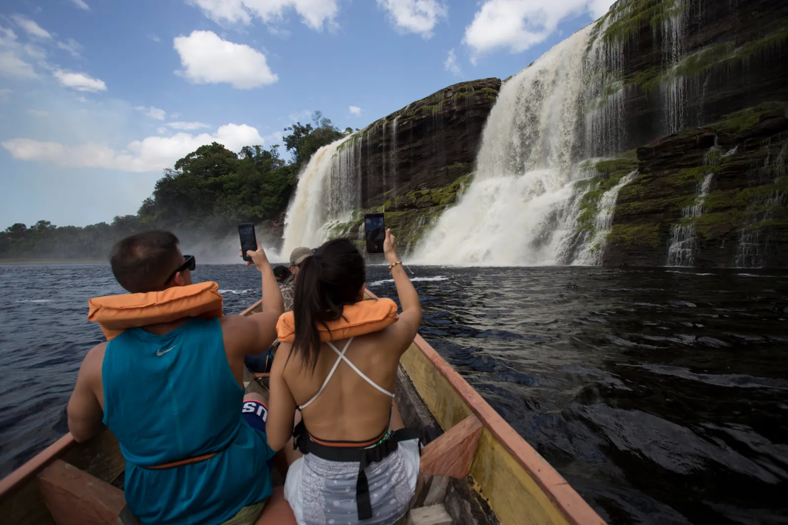 ara-meru-canaima-4-scaled-1