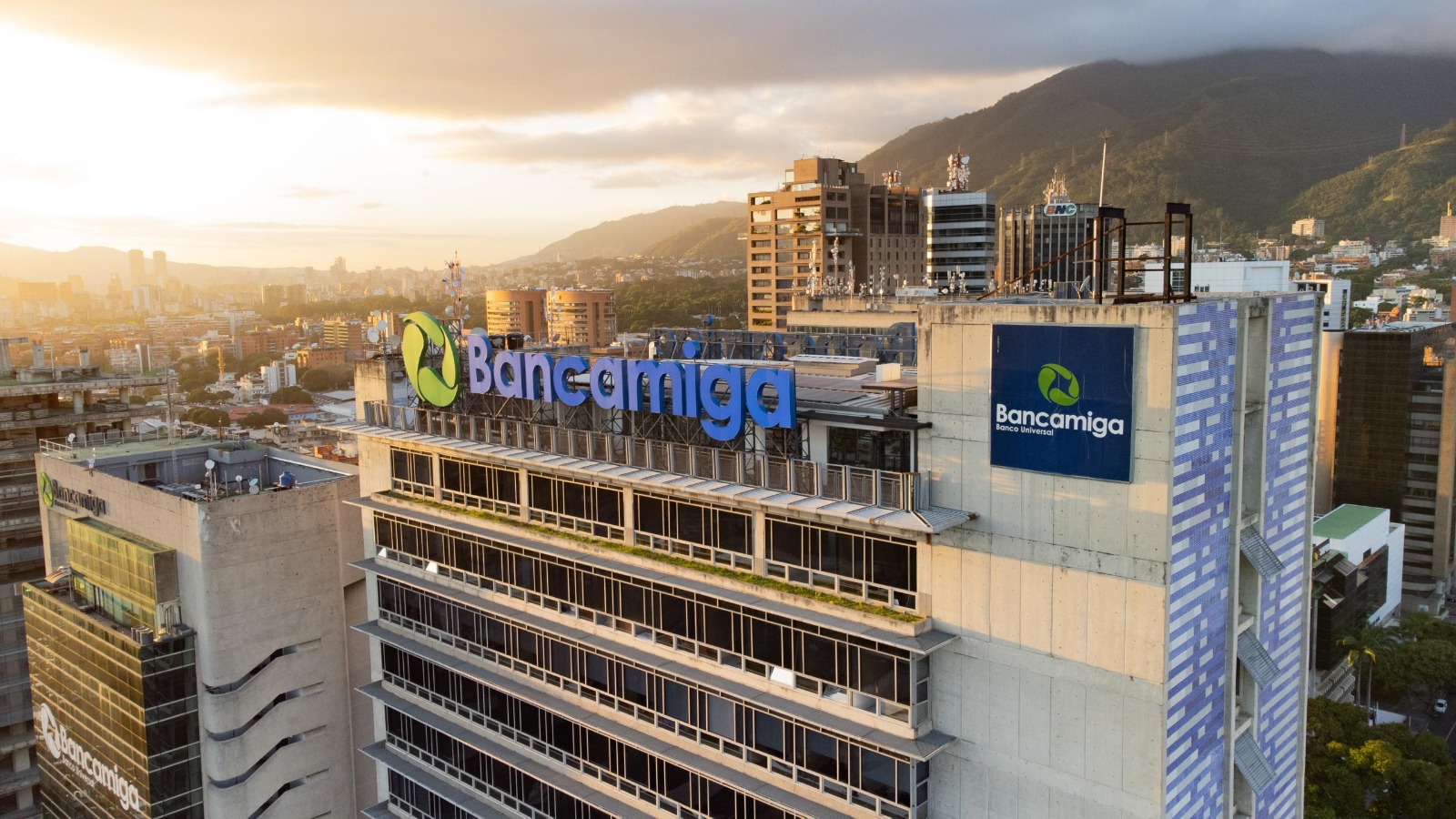 856ad89a-aa37-4bda-acb9-d247cb230c88