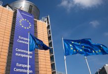 La UE congela 210.000 millones de activos rusos para financiar un plan de ayuda a Ucrania