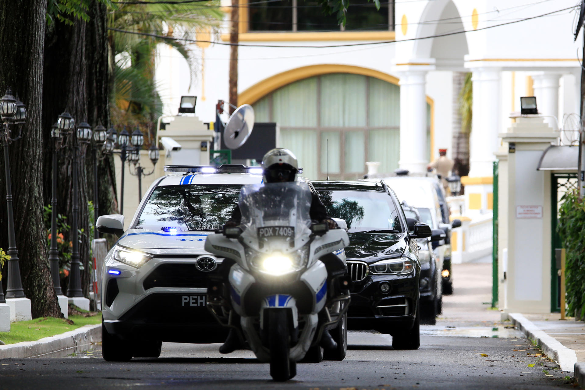 Jefe de Estado Mayor de EEUU llega a Trinidad y Tobago en medio de conflicto con Venezuela