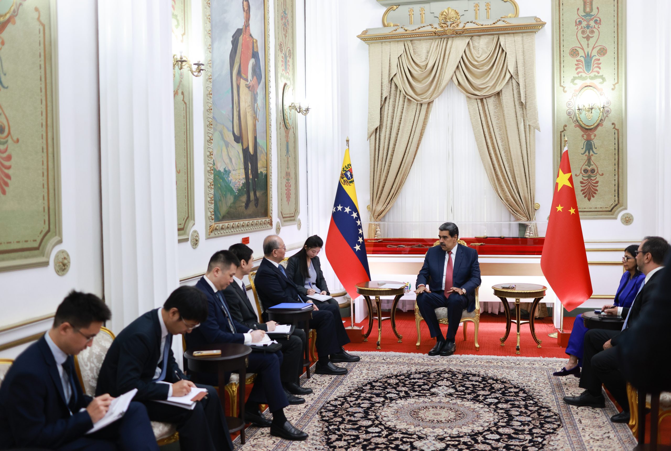 Reunión de Maduro con delegación china 02012026