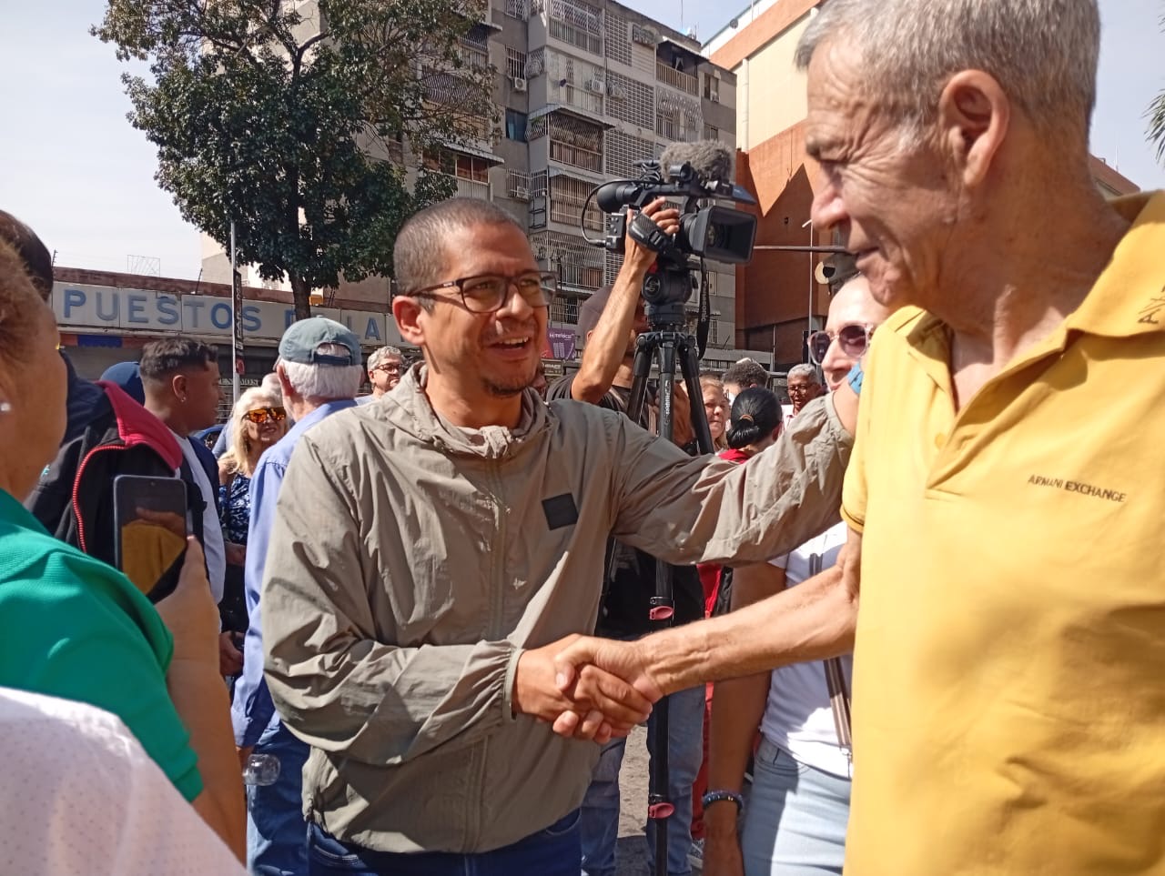 fa1d8e14-6394-4344-8b9b-08c287e01a0d