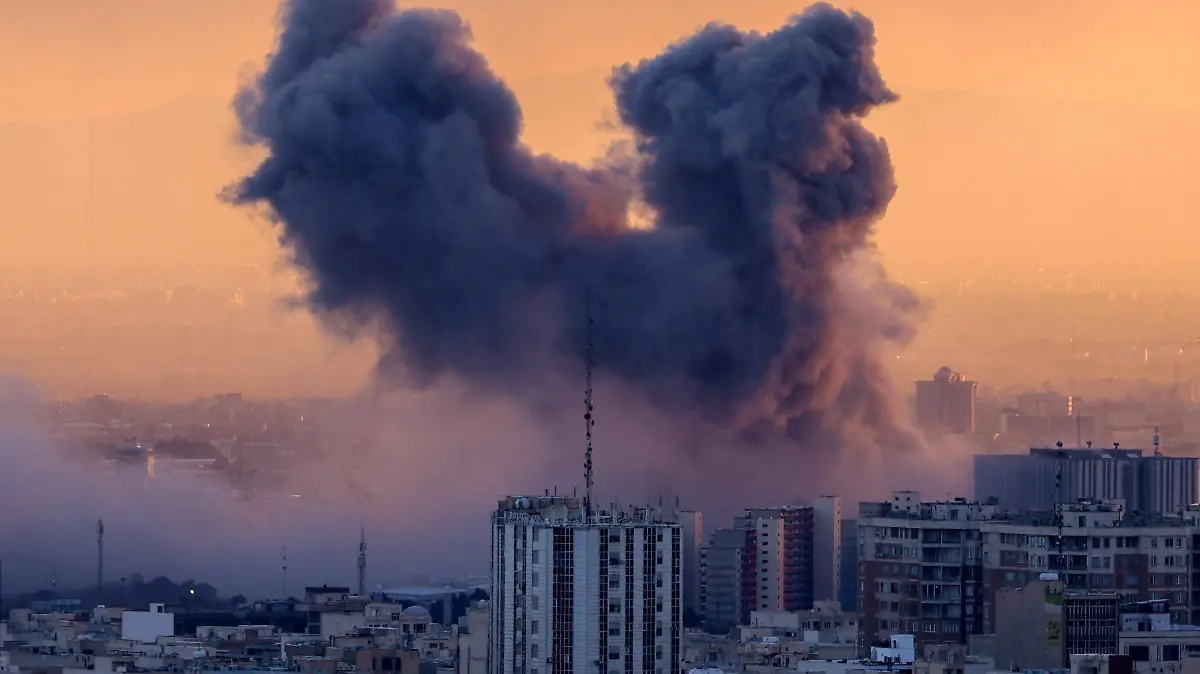 Ataque al aeropuerto de Mehrabad en Teherán