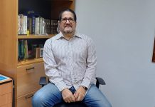 Luis Crespo: El gobierno debe anunciar cuál es su plan económico