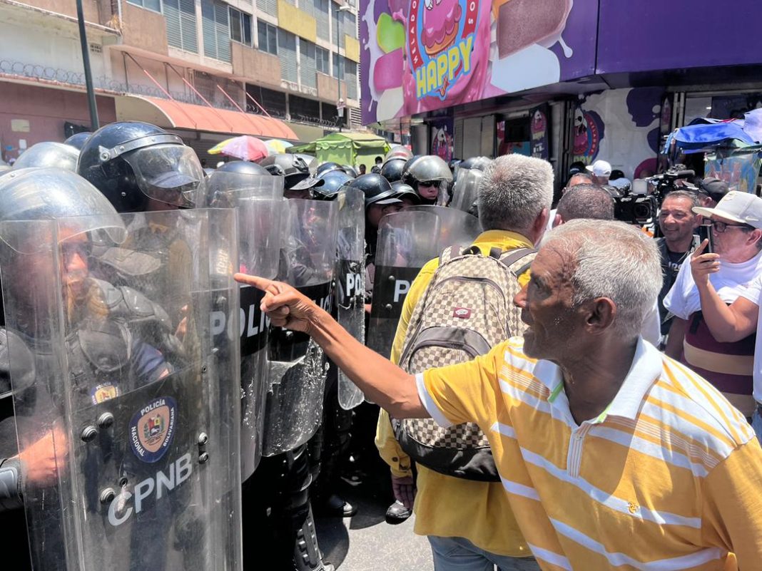Manifestación Miraflores