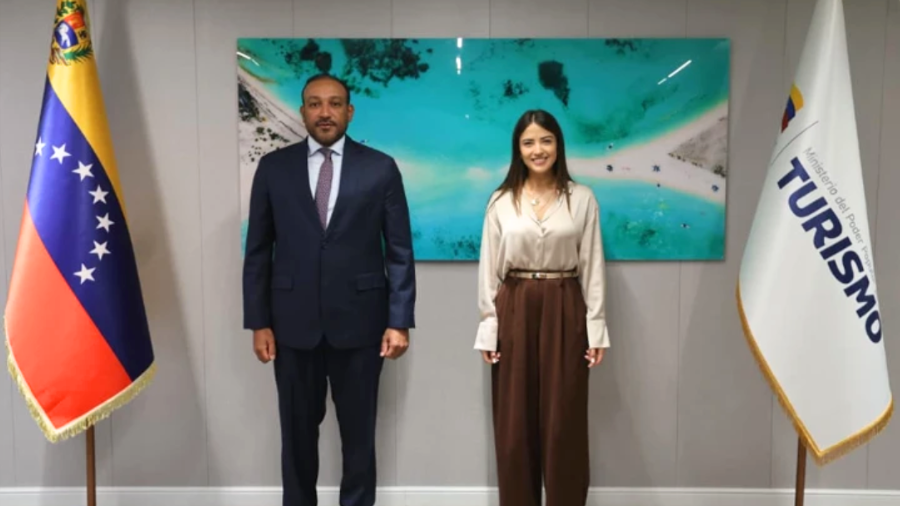 la-ministra-de-turismo-daniela-cabello-y-el-embajador-del-estado-del-estado-de-qatar-59309