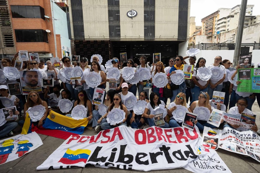 Familias piden a EEUU apoyo en caso de presos por presunto contrabando en PDVSA