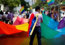 Vía crucis trans, playazo y caminatas: Esta es la agenda para conmemorar el Mes del Orgullo Lgbti