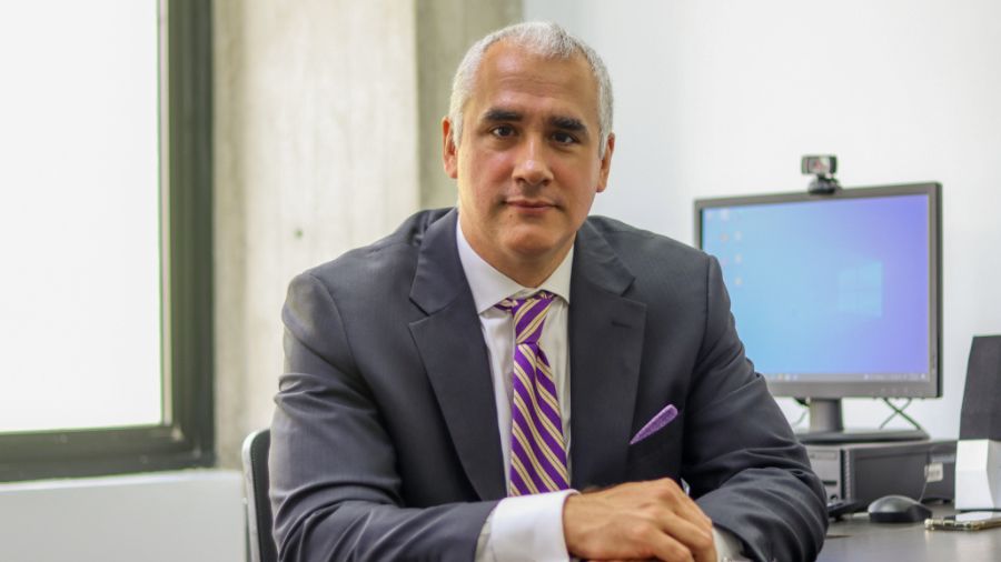 luis-oliveros-advierte-que-acumular-los-escombros-es-un-error-la-clave-esta-en-clasificarlos-y-reci-64014