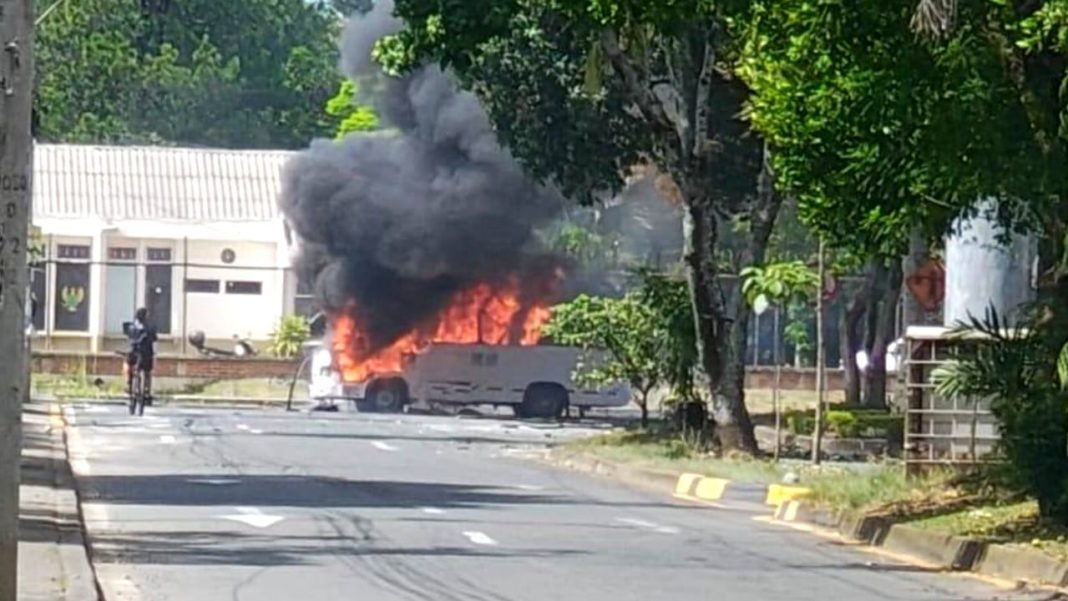 bus bomba