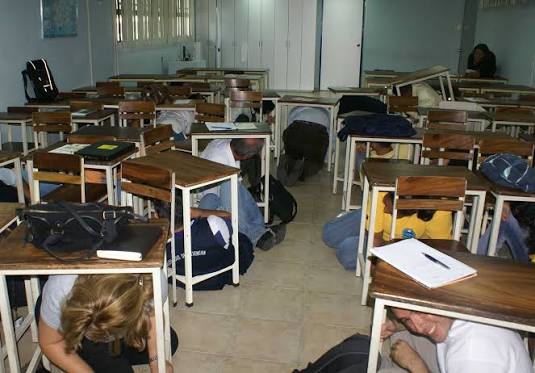 funvisis escuelas