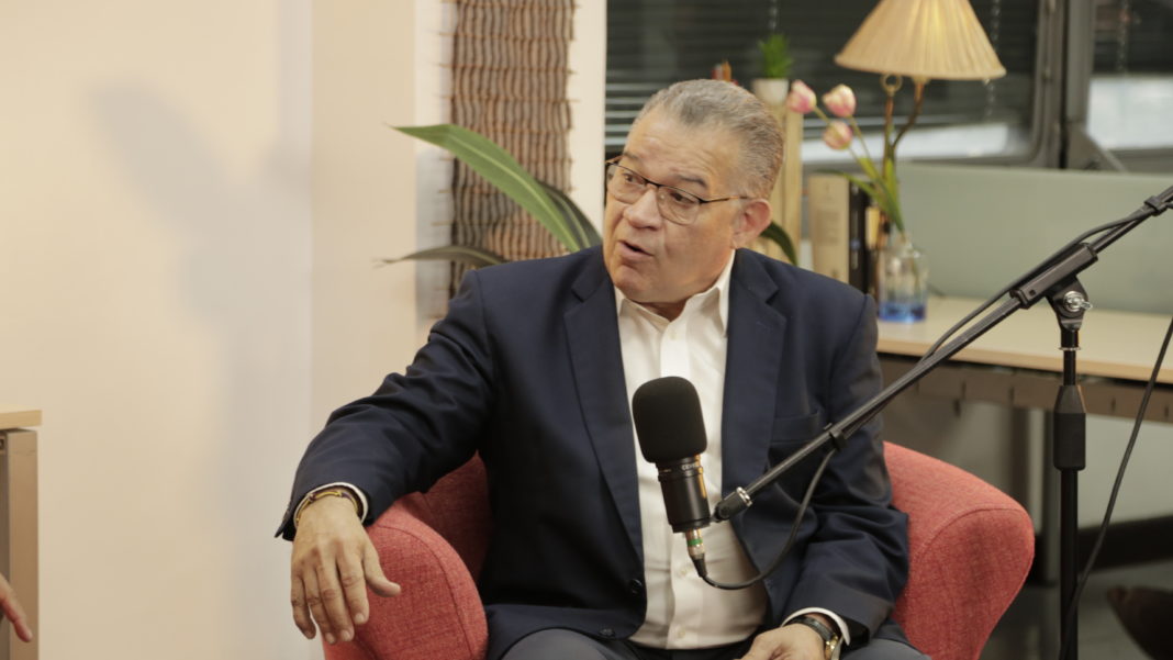 Enrique Márquez70