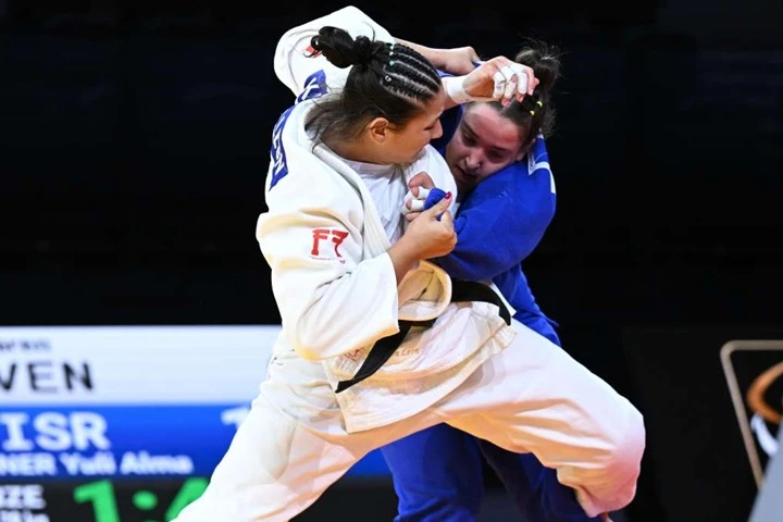judoca-karenleon-eleva-top4-grandslam-lausana.jpg