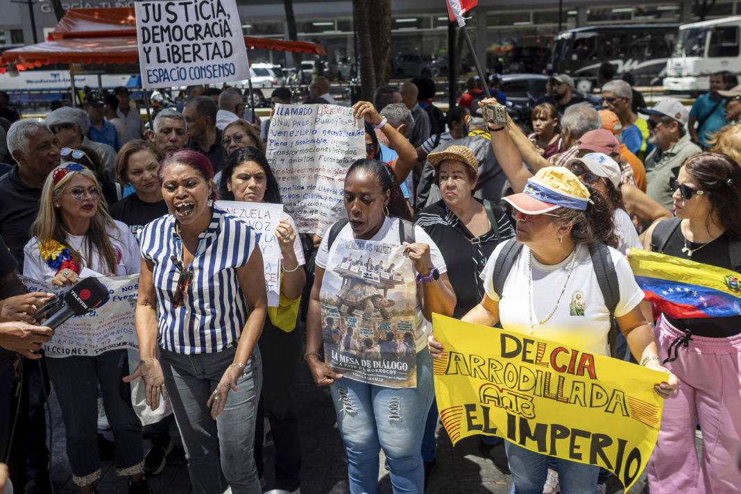 Opositores en Venezuela protestan en rechazo a la participación de Delcy Rodríguez ante ONU