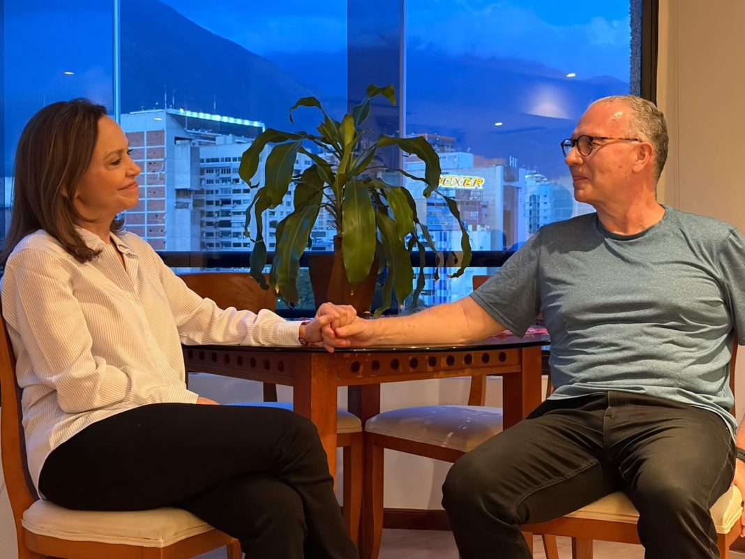 María Corina Machado y Perkins Rocha